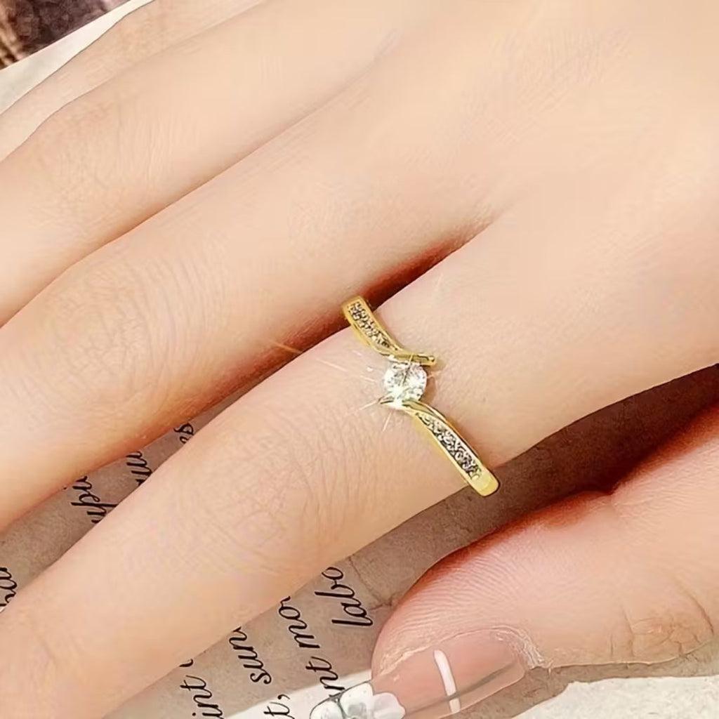 Minimal Wave Solitaire Ring