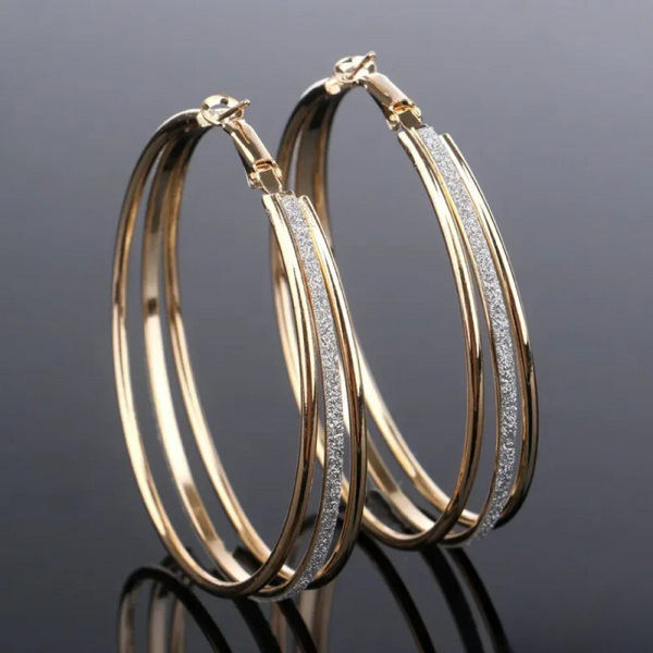 Gold Retro Hoop Earrings /