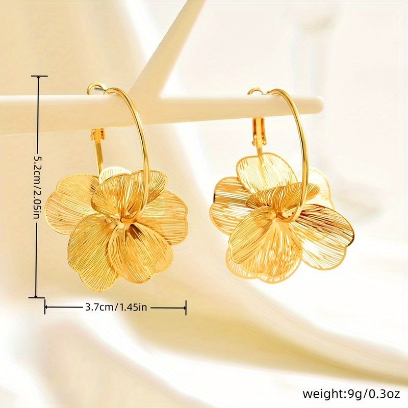 Exaggerated Gold Hollow Earrings x