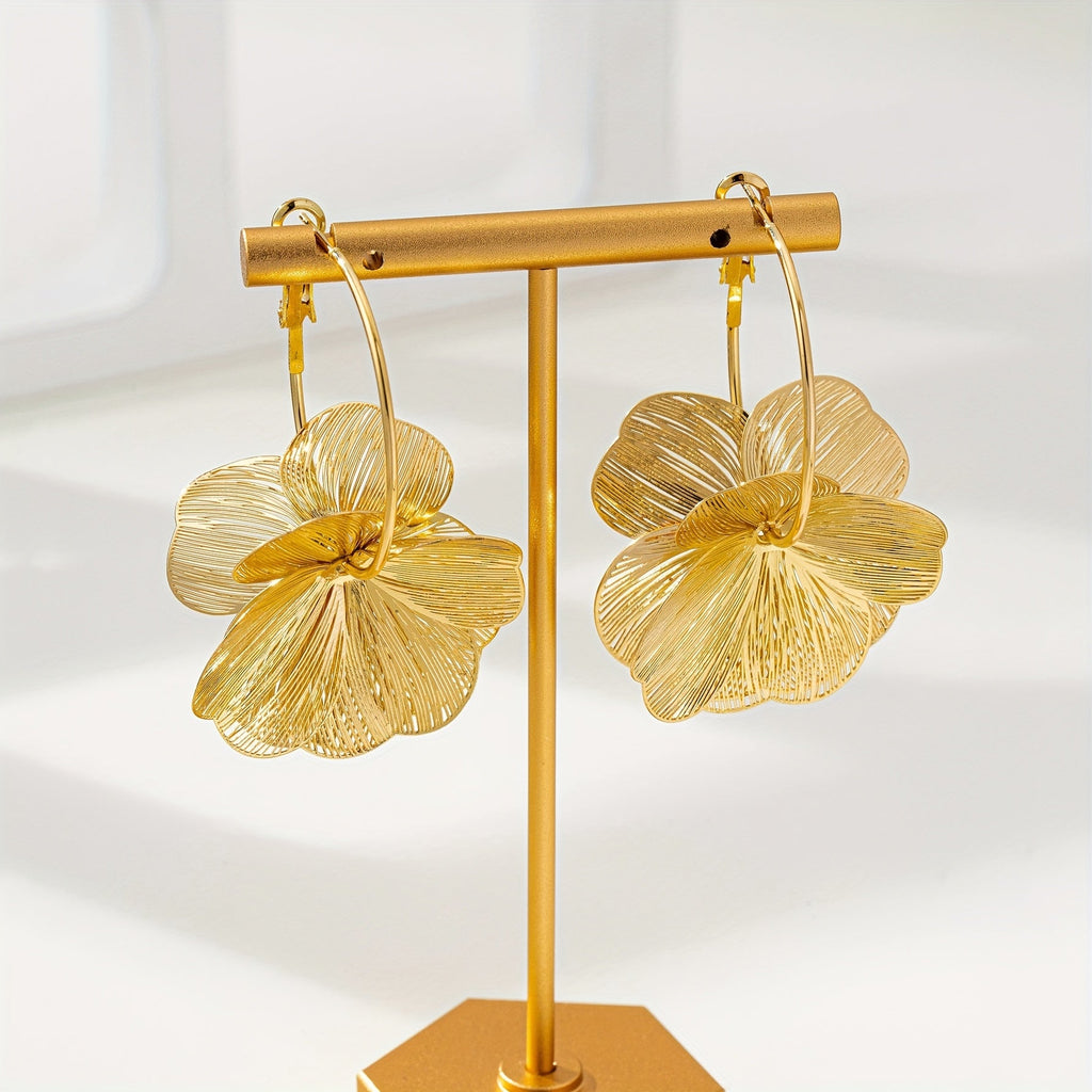 Exaggerated Gold Hollow Earrings x