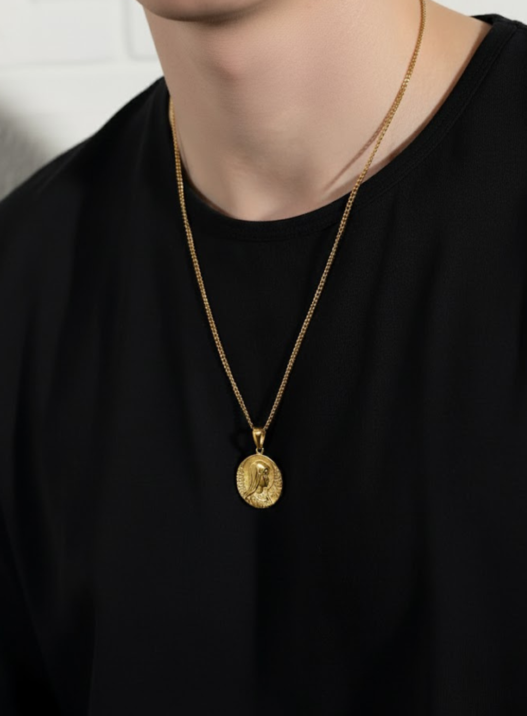 VIRGIN MARY QUARTER NECKLACE