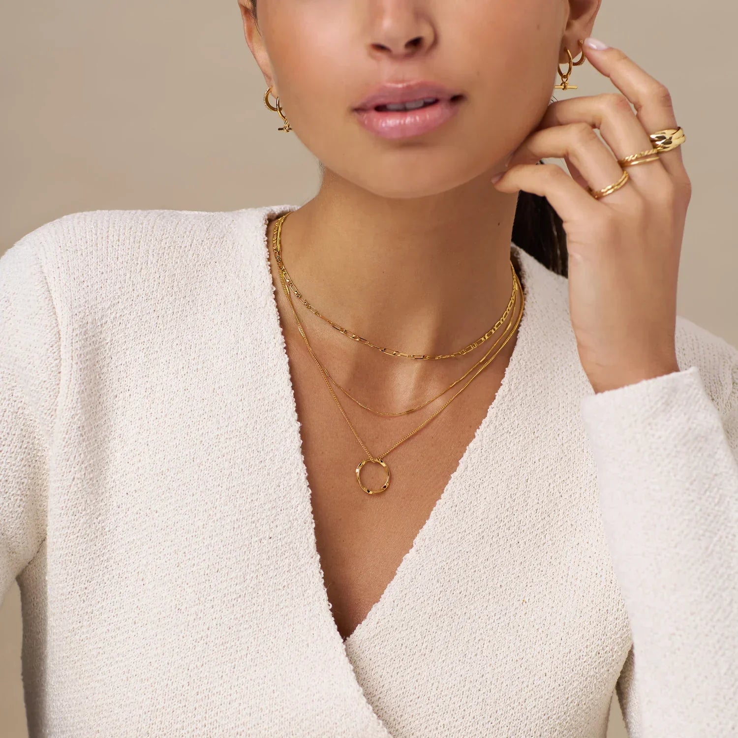 Chic Open Circle Three-Row Gold Necklace