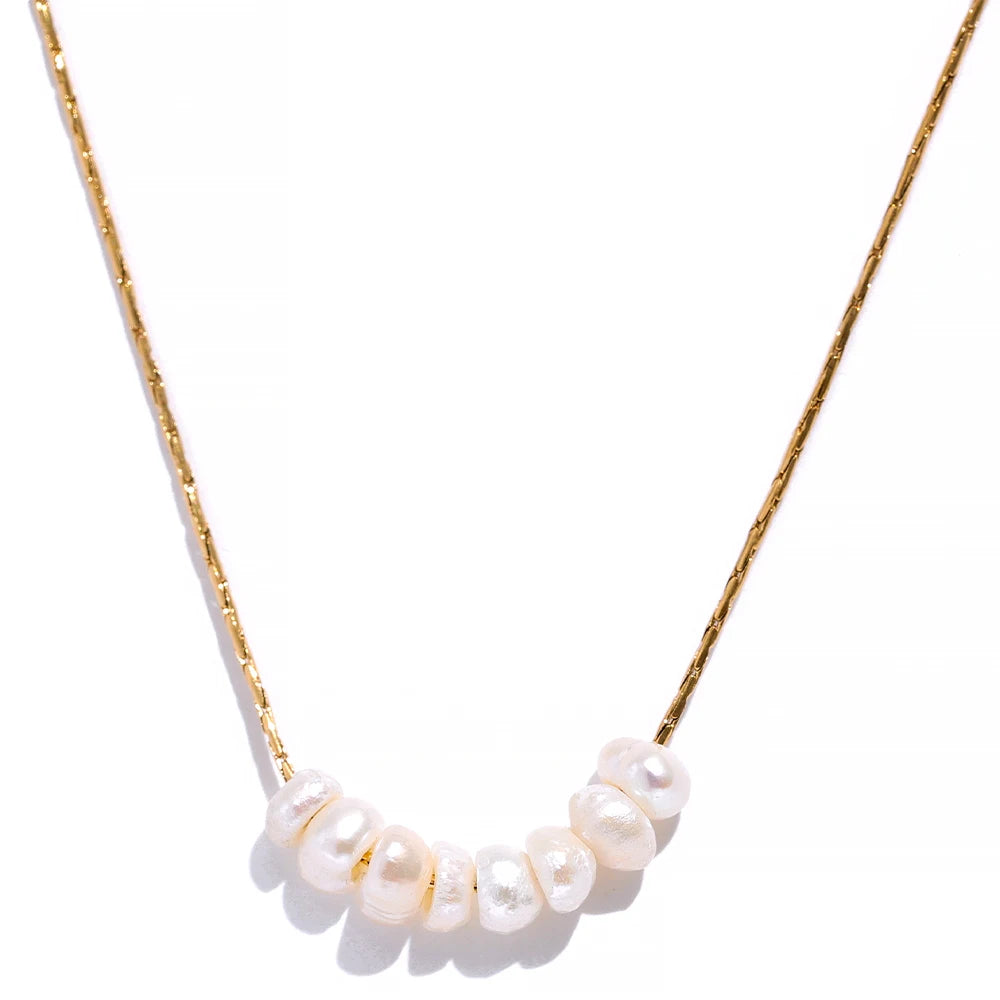Avelisse Natural Baroque Pearl Accent Necklace