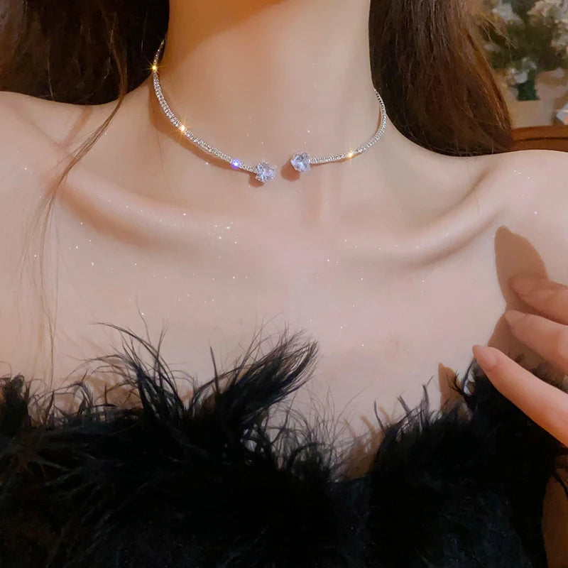 Rosavine Brida Necklace
