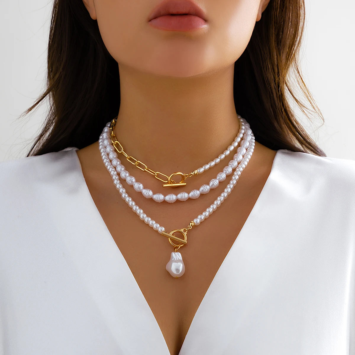 Seraphine Y2K Inspired Pearl Link Necklace